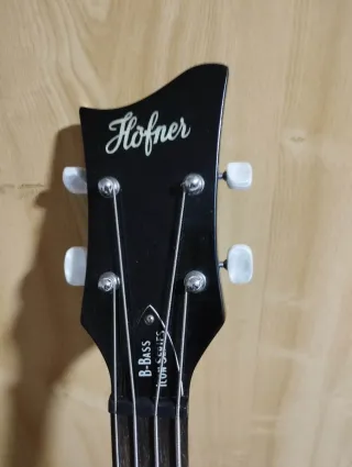 Bajo Hofner zurdo 4 cuerdas + funda en mano