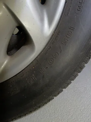 Llantas chapa 14" 4x100 con tapacubos Opel