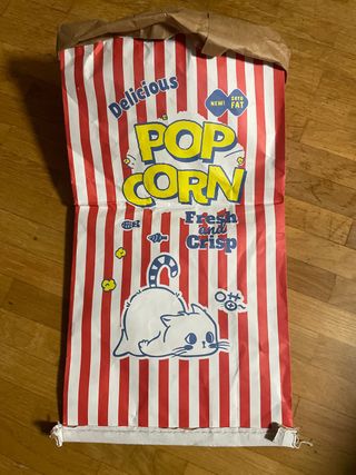 Bolsa de cartón juguete de gato