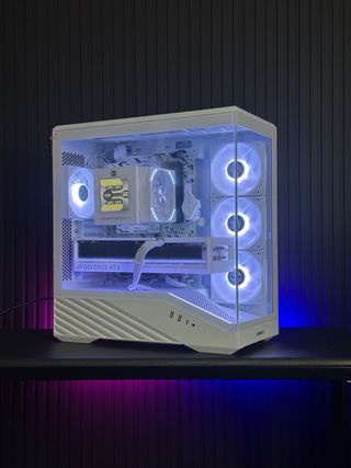 Nuevo! PC GAMING RTX 5080 +RY 7 9800X3D +64GB +4TB