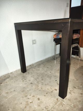 Mesa comedor cristal negro con 4 sillas