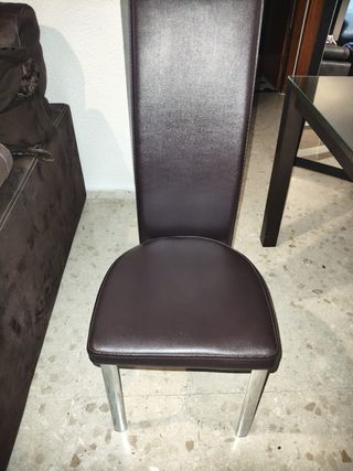 Mesa comedor cristal negro con 4 sillas