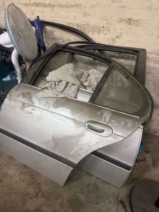 4 puertas BMW E39 con elevalunas 30€ las 4