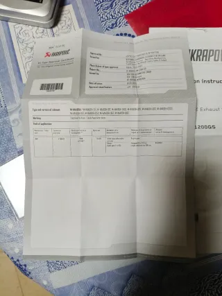 Silenciador Akrapovic