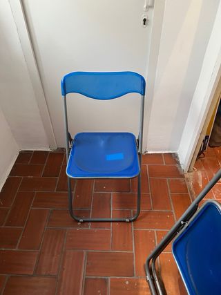 Sedie pieghevoli in metallo e plastica