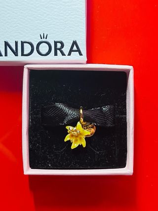 Pandora Charm Flor Pascal Enredados Disney
