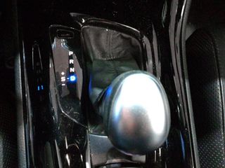 Toyota C-HR Hybrid Advance