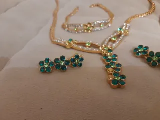 pulsera collar pendientes