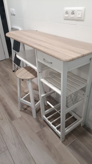 Mesa alta cocina con 2 taburetes
