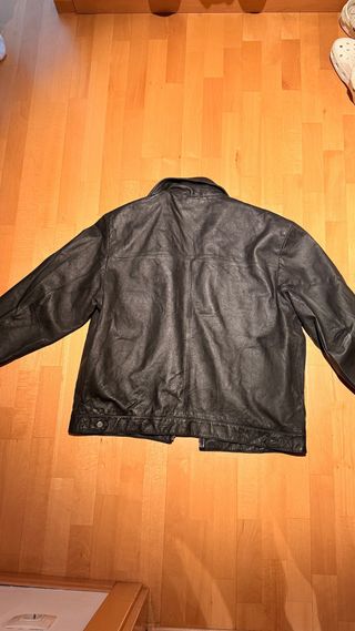 Chaqueta de cuero vintage negra