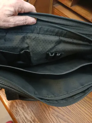 Maletín de piel CRIO negro