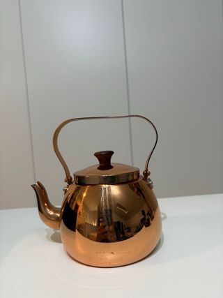 Tetera de cobre