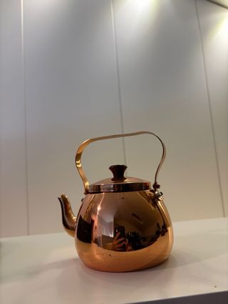 Tetera de cobre