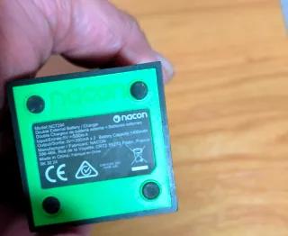 Cargador y Baterías Xbox Series XS Nacon.