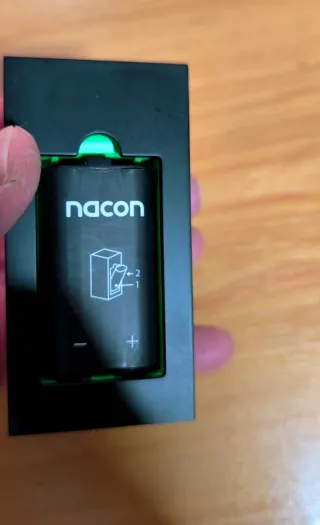 Cargador y Baterías Xbox Series XS Nacon.