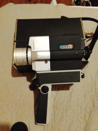 Cámara Super 8 Sankyo casi nueva
