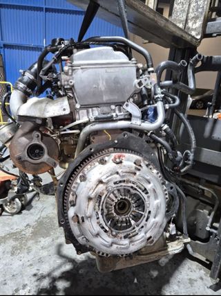 Motor Nissan YD25 Navara Cabstar
