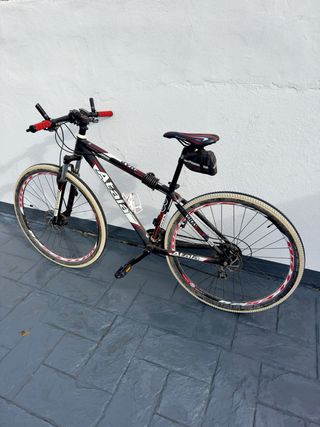 Set 3 bicicletas (2 MTB + 1 carretera)