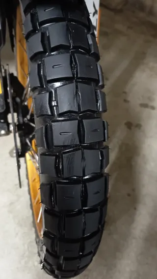 Neumáticos Pirelli Scorpion STR Trail.   1.000 Km