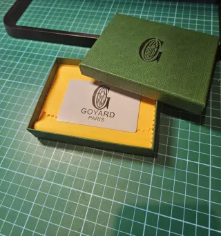 Tarjetero Goyard Beige y Azul