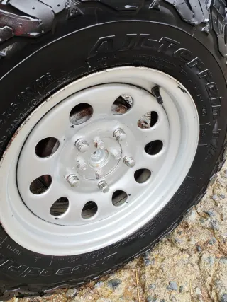 Neumáticos BFGoodrich All-Terrain 215/75/15