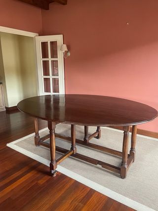 Mesa ovalada extensible madera maciza