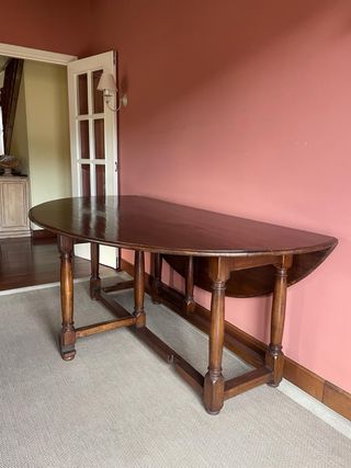 Mesa ovalada extensible madera maciza