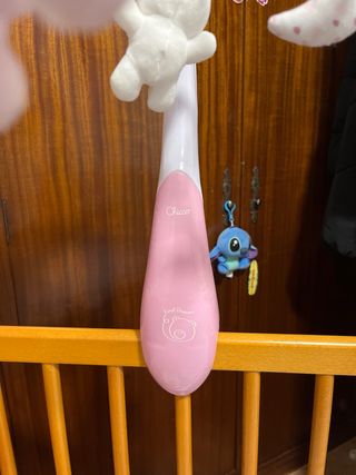 Carrusel musical para cuna rosa