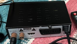 Decodificador TDT Engel con Mando y Cables