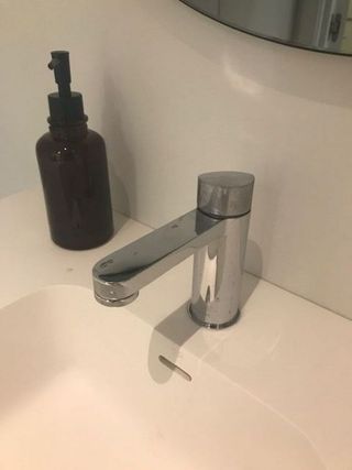 Local comercial en alquiler en La Roqueta en Valencia