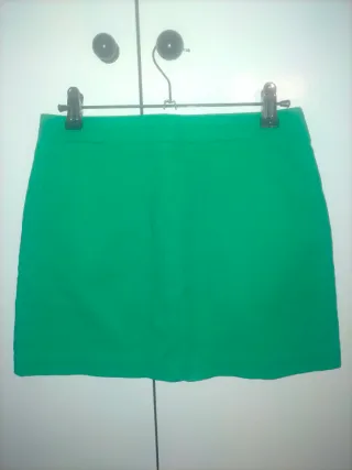 Minifalda verde con cremallera