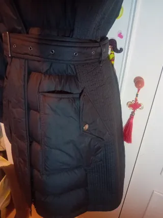 Abrigo Burberry Negro con Cinturón