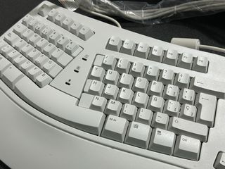 Teclado Microsoft Retro 1995 Beige.