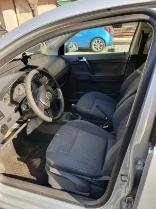 Volkswagen Polo 2003