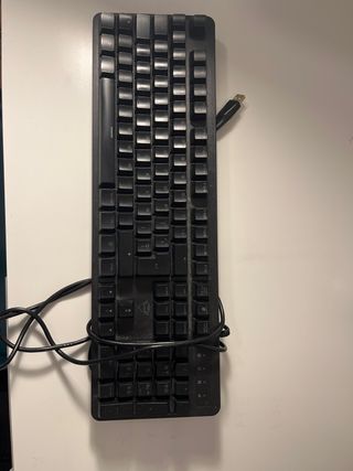 Teclado Mecánico Gaming 100%