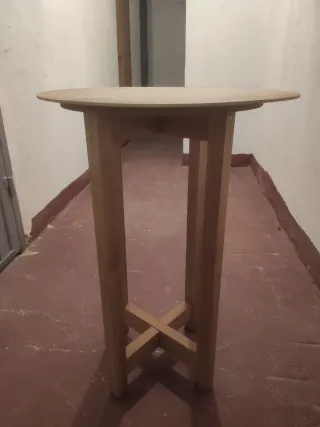 Mesa camilla redonda de madera