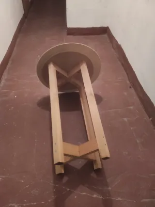 Mesa camilla redonda de madera