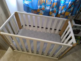 Cuna evolutiva + colchón multiestación