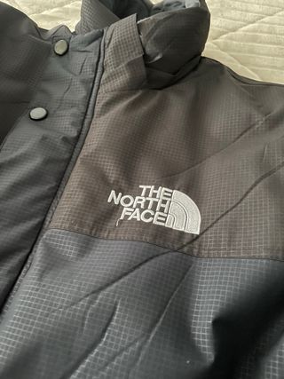 Chaqueta The North Face Impermeable Costó175