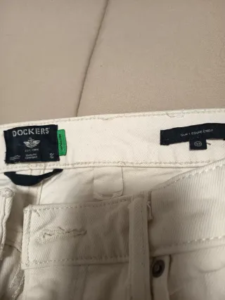 Pantalones Dockers Beige Hombre