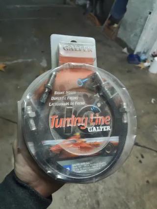 Latiguillos metálicos Galfer Saxo