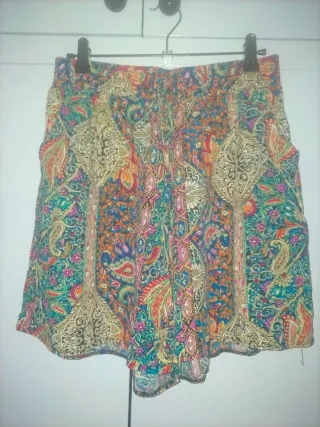 Falda pantalón estampado paisley