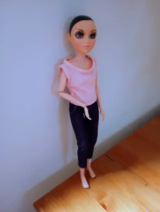 Muñeca Moxie Teenz Girlz.