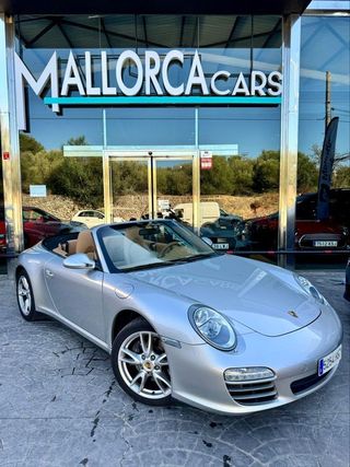 PORSCHE 911 CARRERA 4 CABRIO