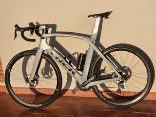 Trek Madone SRL6 disc Ultegra Di2