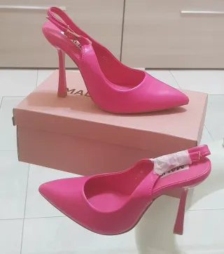 Scarpe fuxia numero 36  tacco 10cm