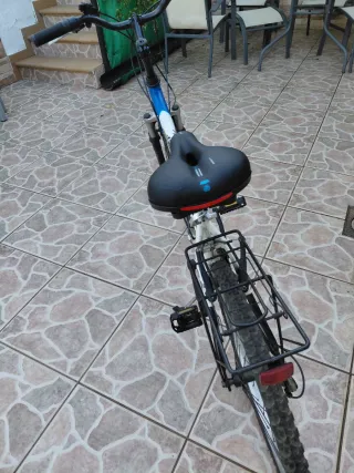 Bicicleta Montaña 24 Blanca y Azul