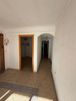 PISO EN CALLE PALANGREROS A 80 MTS DE LA PLAYA