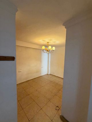 PISO EN CALLE PALANGREROS A 80 MTS DE LA PLAYA