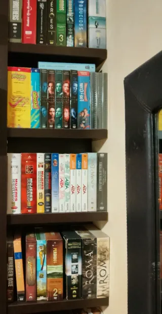 Lote Películas DVD y VHS Variadas